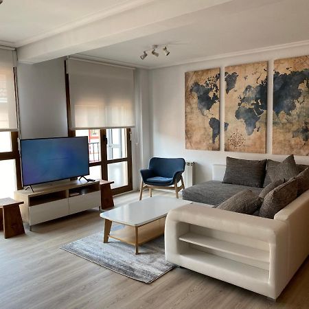 Precioso Apartamento A Estrenar En El Centro De Ezcaray 6-8 Pax Exterior foto